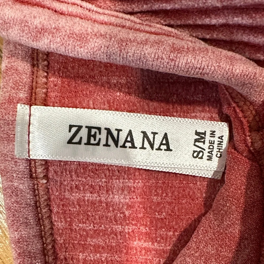 *last chance* Zenana | Women's Deep Red Striped Crop Tank Top - Picture 2 of 11